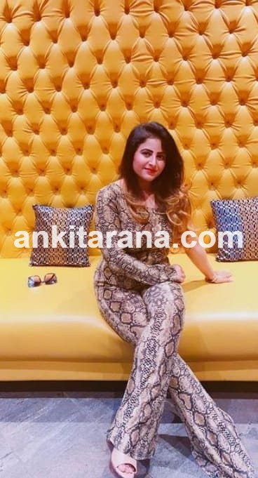 Call Girls service in Bandra